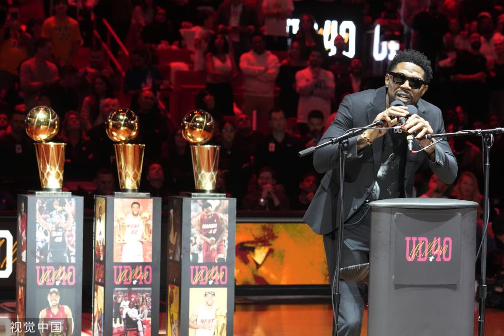 赛充满了不 赛充满了不