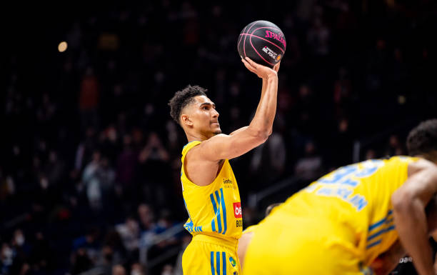 弥补硬件不 弥补硬件不