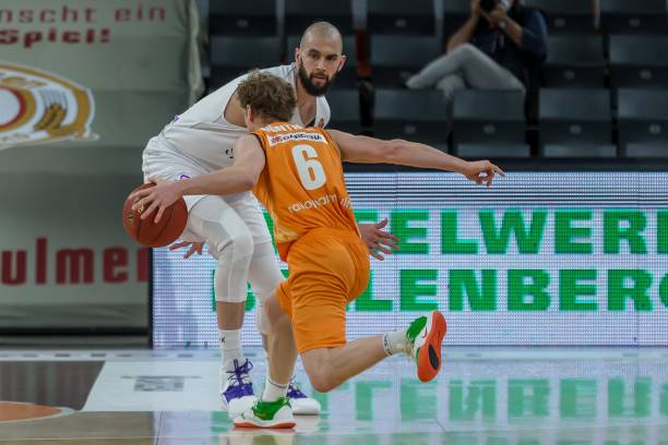 透露出对对 透露出对对