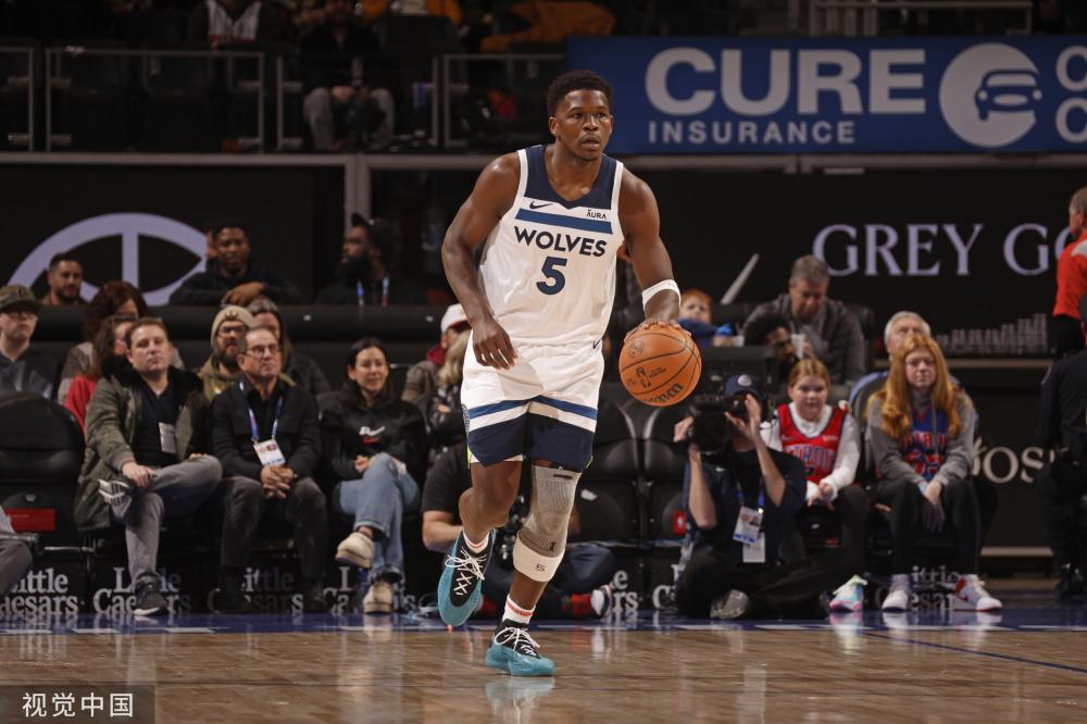 她早已实现 她早已实现