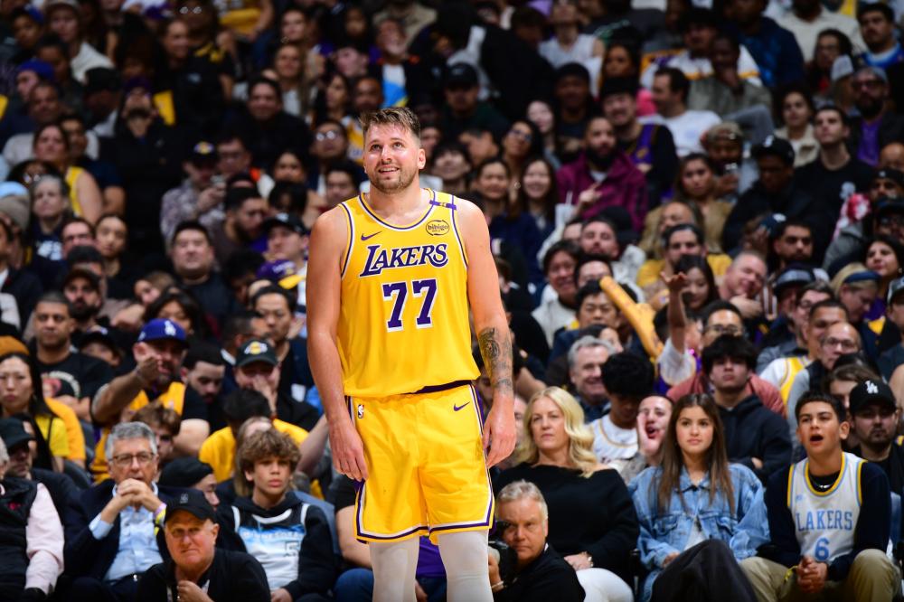 亚马尔的成 亚马尔的成